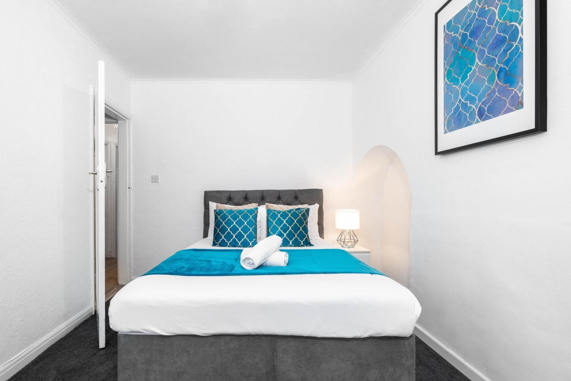 4 Bedroom House - Accommodates 7 - Garden - Parking - Netflix - Wifi - 559T Birmingham Exteriör bild